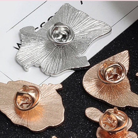 3/$18 NEW Stitch N Witch Enamel Pin Brooch - Picture 3 of 4